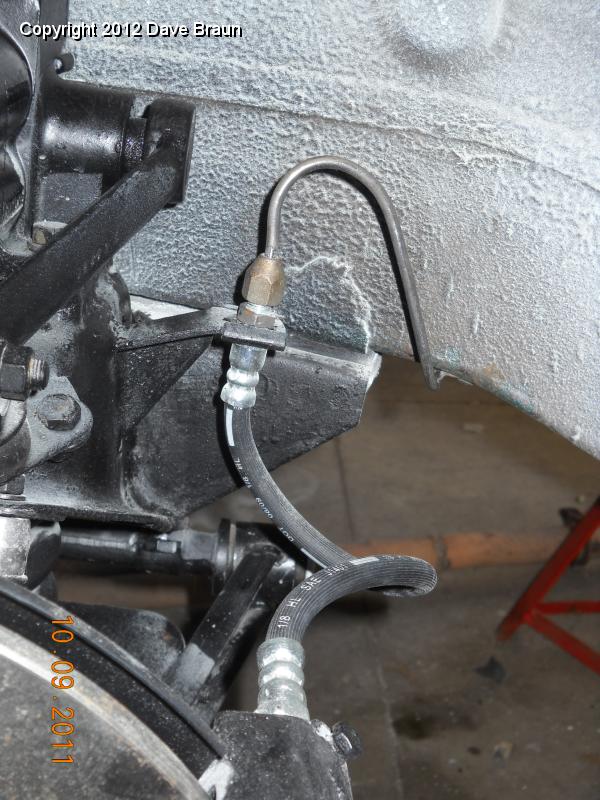MGB1970/Restoration/Brakes/Front caliper hose connection to brake pipes02
